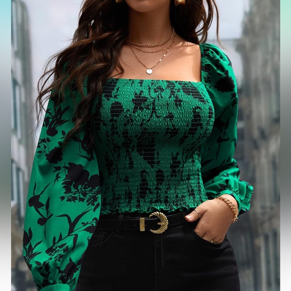 NWOT women’s green floral print Size Medium will also fit a L - Picture 3 of 7
